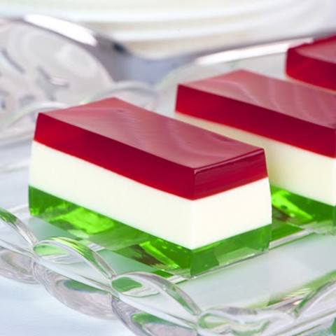 [تصویر:  christmas_ribbon_salad_3.jpg]