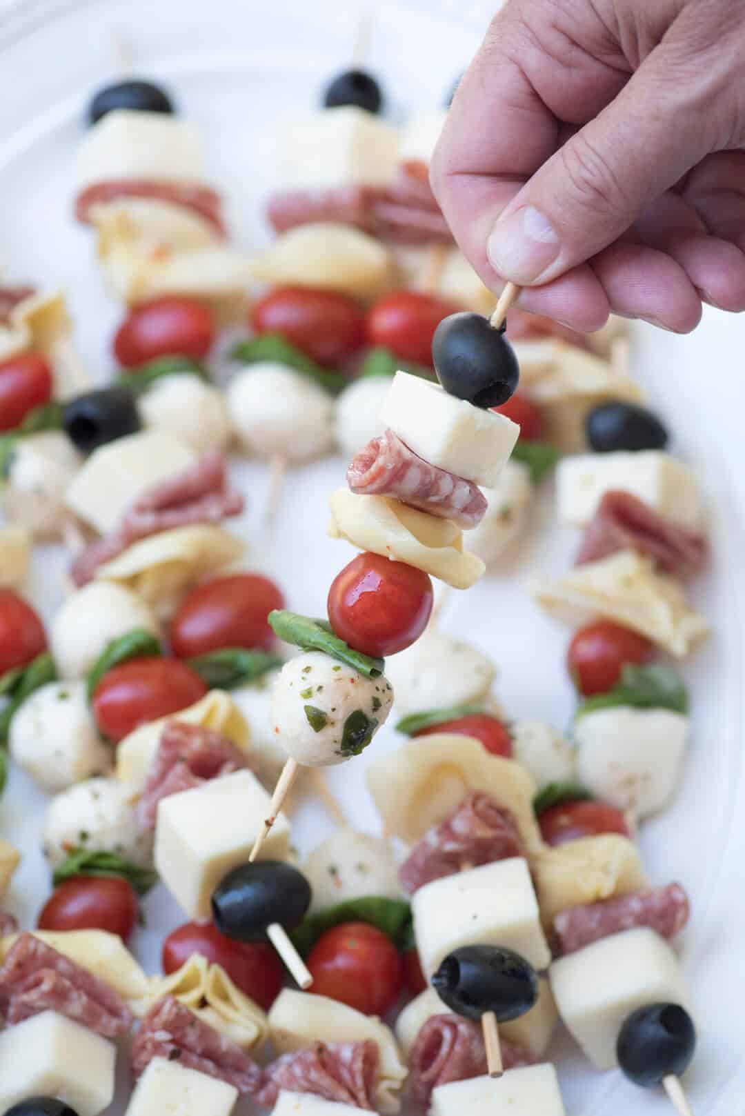 [تصویر:  Antipasto_Skewers_242hero_.jpg]